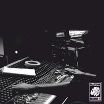 Branding PALMTOWN RECORDS - recording studio Ein Projekt aus dem Bereich Br, ing und Identität, Grafikdesign und Logodesign von Paté Santos - 04.01.2022