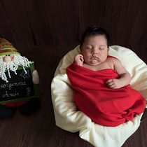 Mi Proyecto del curso: Introducción a la fotografía newborn. Un projet de Photographie, Photographie de portrait, Photographie de studio, Photographie lifest, le , et Photographie intérieure de Karen Arancibia Torrico - 22.01.2021