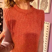 Hyggie Vest 💜. Fashion Design, Fiber Arts, DIY, Crochet, and Textile Design project by Belén Tralará - 12.29.2021