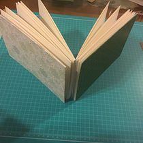 Mi Proyecto del curso: Encuadernación sin pliegues de tu obra gráfica. Primer boceto.. Projekt z dziedziny  Introligatorstwo użytkownika Raquel Moreno - 24.01.2021