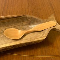 My project in Wooden Spoon Carving course. Un progetto di Falegnameria  di Oleg Pokusaev - 25.01.2021