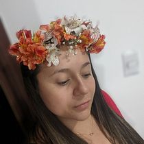 Mi Proyecto del curso: Tocado floral: crea tu complemento de flores. Arts, Crafts, and Creativit project by tati_orienta - 02.01.2021