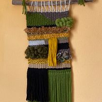 Mi Proyecto del curso: Introducción al tejido en telar de bastidor. Een project van Ontwerp van accessoires,  Interieurdecoratie, Textiel y Craft van Blanca Garcia-Boente Alonso - 31.01.2021