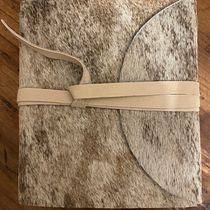 My project in Handmade Binding without Stitches course. Arts, Crafts, Fine Arts, Bookbinding, and DIY project by Katharina Gloor - 02.03.2021