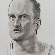 Mi Proyecto del curso: Retrato realista con lápiz de grafito de mi marido. Pencil Drawing, Portrait Drawing, and Realistic Drawing project by Simona A. C. - 02.05.2021
