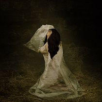 Yōchū LARVA. Photograph, Digital Photograph, and Photo Retouching project by Becquett Cecilia - 02.07.2021