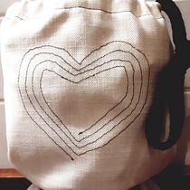My project in Basic Sewing with a Sewing Machine course. Costura projeto de sandra.vella.attard - 14.02.2021