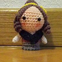 Mi Proyecto del curso: Ada Lovelace tamaño llavero. Crochet project by Elvira Amador Domínguez - 02.13.2021