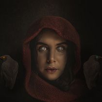 Hugin y Munin. Photograph, Post-production, Photo Retouching, Portrait Photograph, Studio Photograph, Fine-Art Photograph, Photomontage, and Self-Portrait Photograph project by Nedith Faro - 06.29.2021