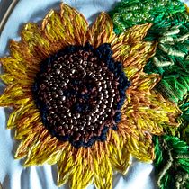 Mágico Girasol. . Bordado projeto de Eliana Montoya Gómez - 27.02.2021