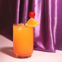 Mi Proyecto del curso: Creación de series fotográficas gastronómicas. Tragos Frutales.. Photographic Composition, Photograph, Photographic Lighting, Food Photograph & Instagram Photograph project by conyfalco - 02.22.2021