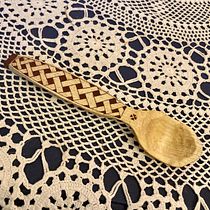 Scandi-Style Wooden Spoon in Sycamore Maple. Marcenaria projeto de Robert Peake - 05.03.2021