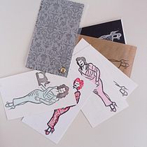 Mi Proyecto del curso: Carvado de sellos y técnicas de estampación. Juego de sellos pin up. Arts, Crafts, Fine Arts, Br, ing, Identit, Creativit, Design, Logo Design, Product Design, Printing, and Screen Printing project by miriamrr - 03.07.2021