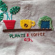 My project in Basic Embroidery Techniques: T-shirt . Un projet de Broderie de Petra Vaněčková - 11.03.2021
