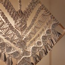 Meu projeto do curso: Introdução à tapeçaria em macramê. Un progetto di Design di accessori, Artigianato, Fiber Art e Macramè di Bruna Teles Medeiros - 12.03.2021
