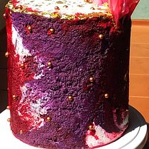 My project in Cake Design: Modern Decorating Techniques course.  project by Babalwa Mpendulo - 04.19.2021