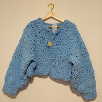 Mi Proyecto del curso:  Top-down: prendas a crochet de una sola pieza. Crochet project by joanagarcimartin - 03.17.2021