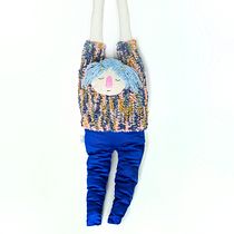 Lulú, the hugger . Een project van Art to, Craft y Traditionele illustratie van Loana Hernandez - 20.03.2021