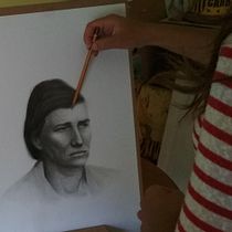 Mi Proyecto del curso: Retrato realista con lápiz de grafito.  project by victoriaubal28 - 03.21.2021