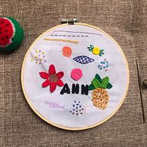 Mi Proyecto del curso: Técnicas básicas de bordado: puntadas, composiciones y gamas cromáticas. Accessor, Design, Costume Design, Embroider, and Color Theor project by Andrea Mora López - 06.14.2021