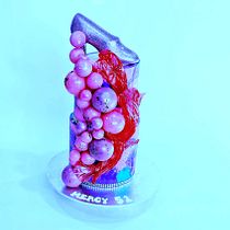 My project in Cake Design: Modern Decorating Techniques course. 3D project by Nat Sullivan - 03.29.2021