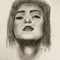 Mi Proyecto del curso: Retrato artístico al carboncillo: creando atmósferas. Desenho de retrato projeto de Analia Echeverria - 02.04.2021