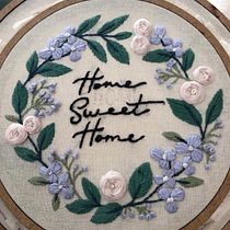 My project in Basic Techniques for Embroidering Letters course. Embroider, Arts, and Crafts project by Laura Teixeira - 04.11.2021
