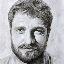 My project in Realistic Portrait with Graphite Pencil course. Pencil Drawing, Traditional illustration, Fine Arts, Sketching, Drawing, Portrait Drawing, Realistic Drawing, Artistic Drawing, and Figure Drawing project by Aleksandra G. - 11.19.2021