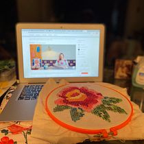 Amado punto cruz contemporáneo. Un projet de Broderie de conipaz - 19.04.2021