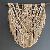 Mi Proyecto del curso: Macramé: nudos básicos y complejos . Macramé project by camilacovian - 04.21.2021