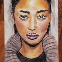 Mon projet du cours : Portrait réaliste à la craie pastel. Traditional illustration project by Amy Aboud - 04.18.2021