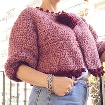 Mi Proyecto del curso:  Top-down: prendas a crochet de una sola pieza. Un progetto di Fashion design, Fiber Art, DIY, Uncinetto e Textile Design di Flavia De Luca - 28.04.2021