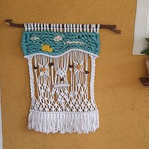 Mi Proyecto del curso: Introducción al macramé: creación de un tapiz decorativo. Arts, Crafts, Creativit, and DIY project by Claudia Andrade - 05.04.2021