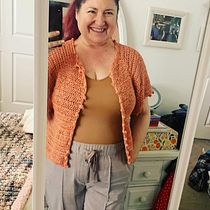 My project in  Top-Down: One-Piece Crocheted Garments  course. Crochet, and Fiber Arts project by Crystal Lutton - 05.03.2021
