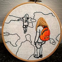 My project in Hair Embroidery Stitching Techniques course. Een project van  Ontwerp, Craft, Grafisch ontwerp,  Creativiteit y Borduurwerk van Anna Hamer - 01.05.2021