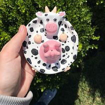 Meu projeto do curso: Técnicas de ilustração e modelagem em cerâmica. Un progetto di Ceramica, Belle arti, Artigianato e Illustrazione tradizionale di Suelin Cristina Eichelberger - 03.05.2021
