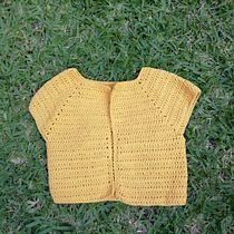 Mi Proyecto del curso:  Top-down: prendas a crochet de una sola pieza. Fashion Design, Fiber Arts, DIY, and Crochet project by san.espinar - 05.15.2021