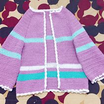 Top-down: prendas a crochet de una sola pieza. . Fashion Design, Fiber Arts, DIY, Crochet, and Textile Design project by Gabi Schroeter - 05.15.2021