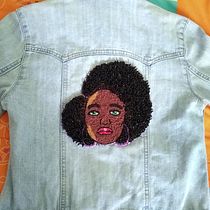 Mi Proyecto del curso: Retratos bordados en pedrería. Een project van Ontwerp van accessoires, Borduurwerk y  Interieurdecoratie van Eleana Toro - 19.05.2021