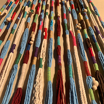 Mi Proyecto del curso: Macramé: técnicas de tejido envuelto. Un projet de Artisanat, Décoration, Art textile, Macramé , et Teinture textile de Sofía Garrido Larson - 08.05.2021