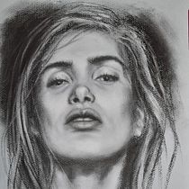 My project in Artistic Charcoal Portraiture: Creating Atmosphere course. Desenho de retrato, Ilustração tradicional, Artes plásticas, Desenho, Desenho realista, e Desenho artístico projeto de Zora Poznic Polh - 22.05.2021