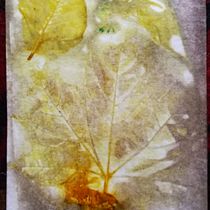 My project in Botanical Printing on Fabric and Paper course. Arts, Crafts, Fashion Design, DIY, Textile D, and eing project by Marina Seme Deskar - 05.23.2021