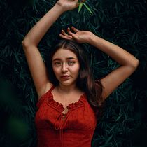 Mi Proyecto del curso: Retoque creativo para retrato fotográfico. Photograph, Photograph, Post-production, Photo Retouching, Portrait Photograph, and Fine-Art Photograph project by Allison Yunuen Alvarez Rangel - 05.22.2021