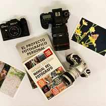 Mi Proyecto del curso: Fotografía flat lay llena de color para Instagram. Un projet de Réseaux sociaux, Photographie smartphone, Photographie numérique, Marketing mobile, Instagram, Marketing de contenu, Photographie pour Instagram, Marketing pour Instagram, Photographie lifest , et le de Rubén Cárdenas González - 14.05.2021