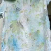 My project in Botanical Printing on Fabric and Paper course. Arts, Crafts, Fashion Design, DIY, Textile D, and eing project by Aditi Andreeva - 05.27.2021
