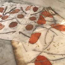 Botánica. Un proyecto de Artesanía, Diseño de moda, DIY y Teñido Textil de María Eugenia Hernández - 28.05.2021