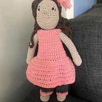 Mi Proyecto del curso: Amigurumi: diseño de ropa, pelo y complementos . % ejimenezr25 tarafından hazırlanan Sanat ve El Sanatları, O, uncak Tasarımı, El, af Sanatları, Ve Tığ işi projesi - 05.28.2021