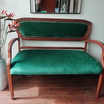 Mi Proyecto del curso: Restauración y tapizado de sillas. Arts, Crafts, Furniture Design, Making, Interior Design, DIY, Woodworking, Upc, and cling project by Yurema Claudia Morante Bedoya - 05.24.2021