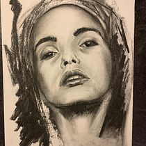 My project in Artistic Charcoal Portraiture: Creating Atmosphere course. Ilustração tradicional, Artes plásticas, Desenho, Desenho de retrato, Desenho realista, e Desenho artístico projeto de Lemaitre Christine - 02.06.2021