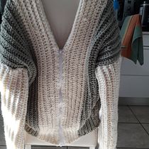 Mi Proyecto del curso: Crochet: crea prendas con una sola aguja. Design de moda, Tecido, DIY, e Crochê projeto de Barbara Scavarda - 04.06.2021